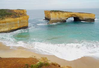 The Great Ocean Road is just 10 minutes drive from Elm Tree Motel.